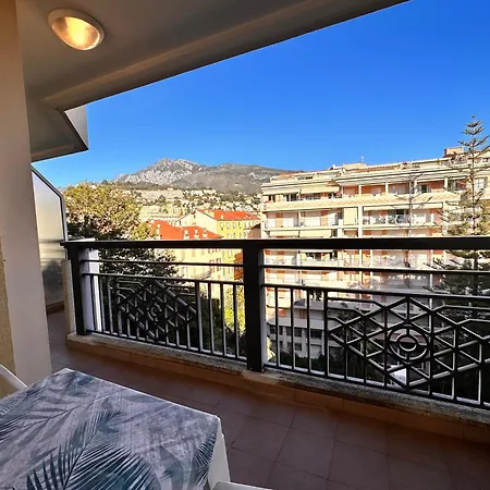 Bright Flat In The Center Of Appartement